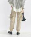 model：H165　着用サイズ：M　ベージュ