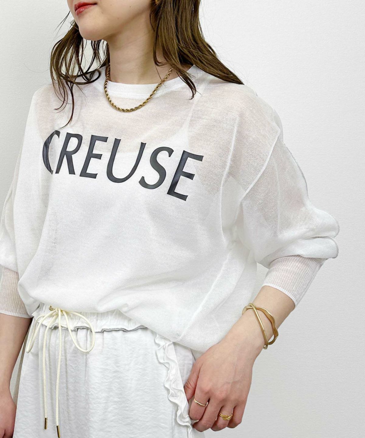 model：H164　着用サイズ：M　オフホワイト