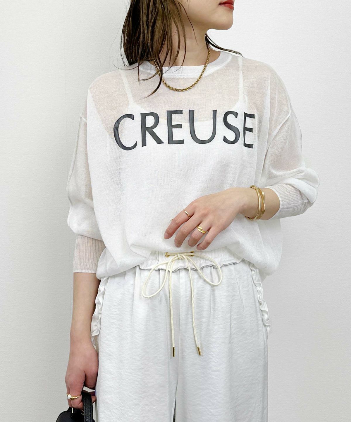 model：H164　着用サイズ：M　オフホワイト