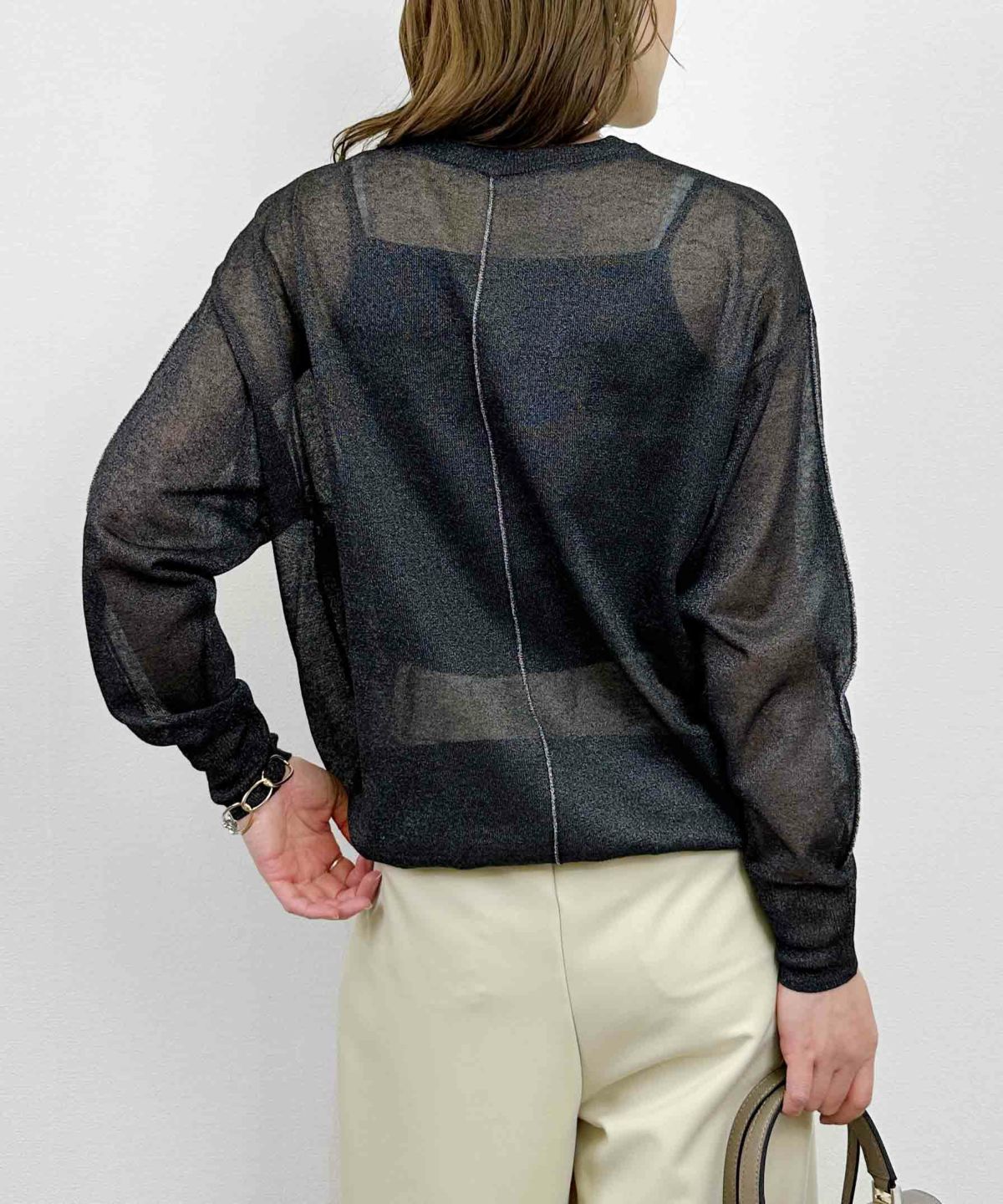 model：H164　着用サイズ：M　ブラック