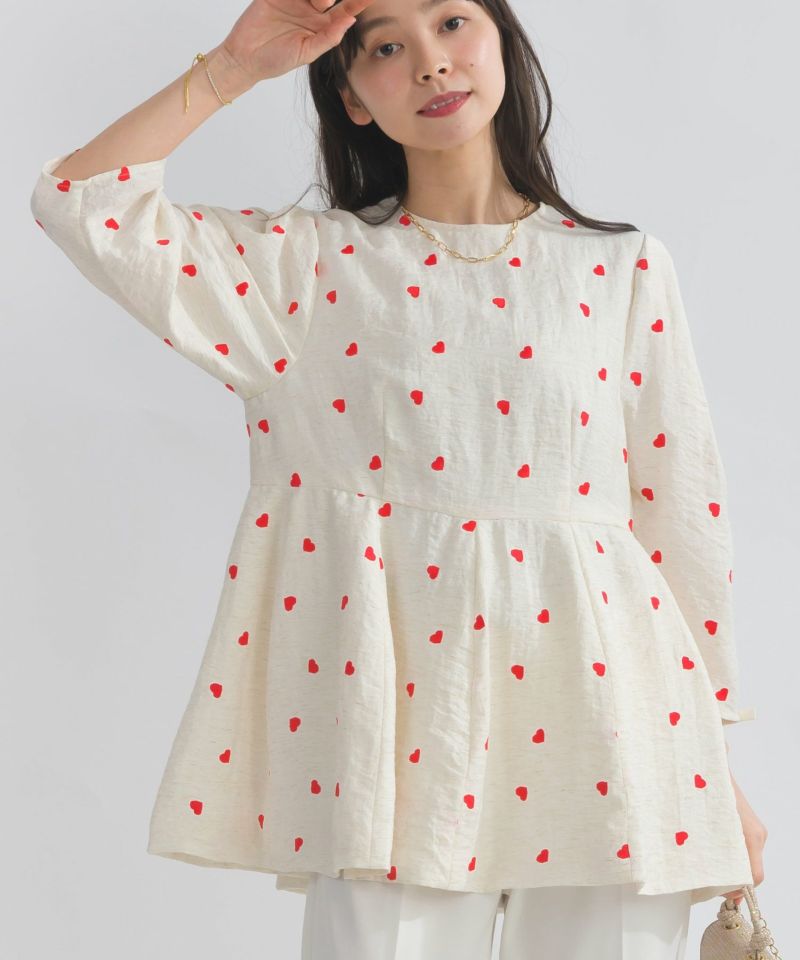 model：H153　着用サイズ：M　アイボリー