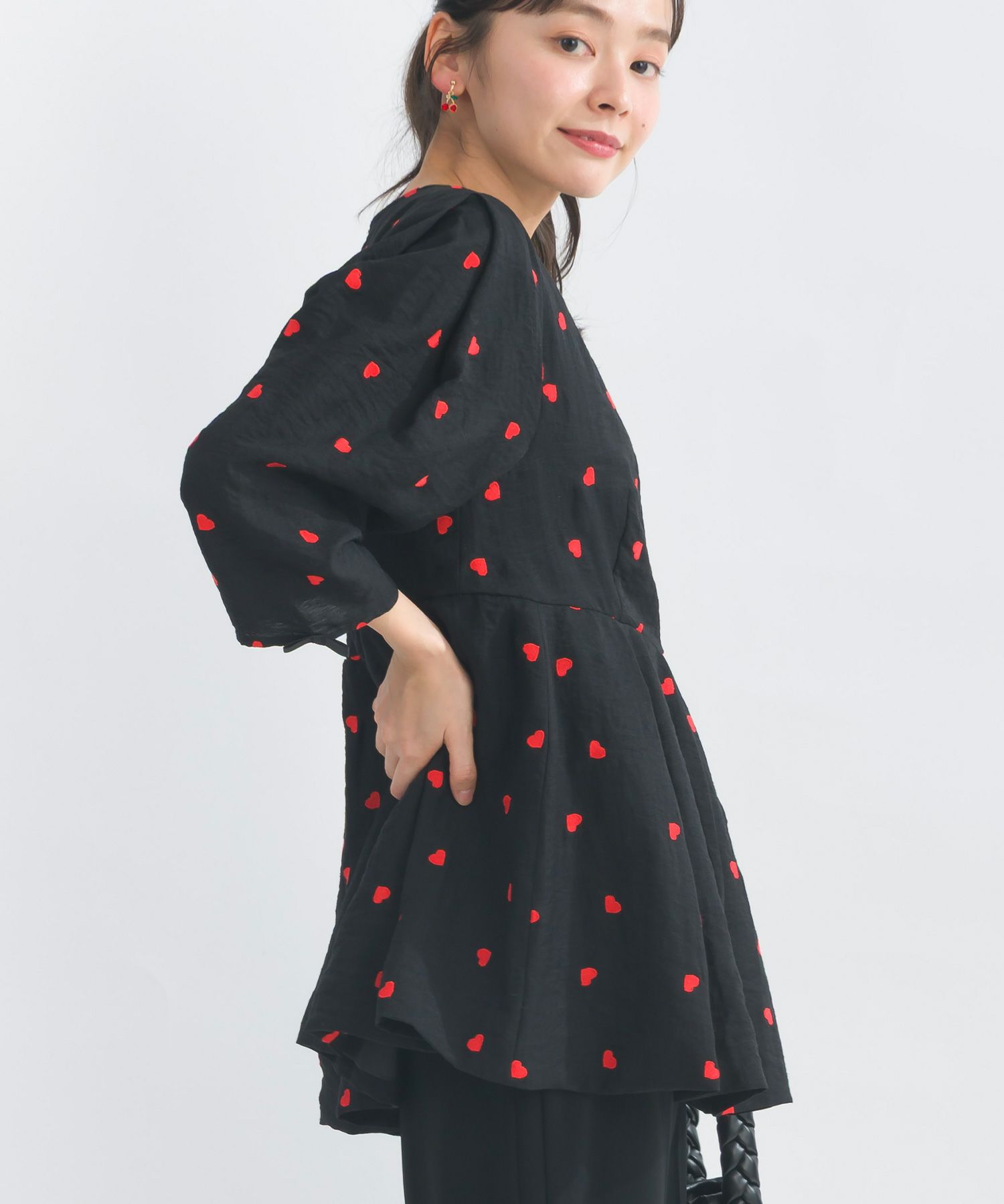 model：H153　着用サイズ：M　ブラック