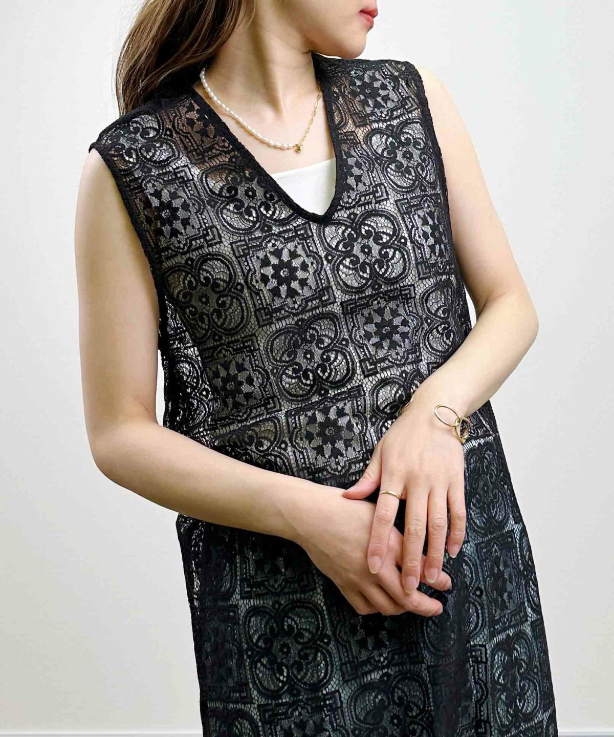 model：H164　着用サイズ：M　ブラック（リボン後ろ）