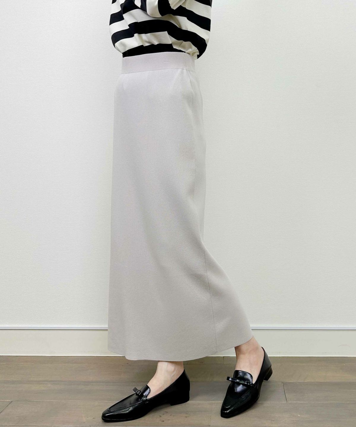 model：H164　着用サイズ：M　ライトグレー