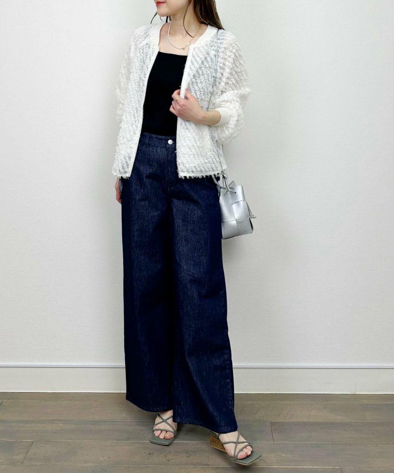 model：H164　着用サイズ：M　アイボリー