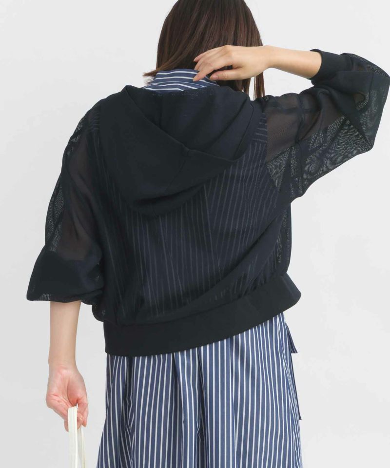 model：H162　着用サイズ：M　ネイビー