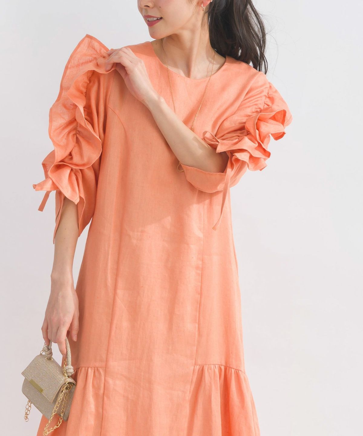 model：H153　着用サイズ：M　オレンジ