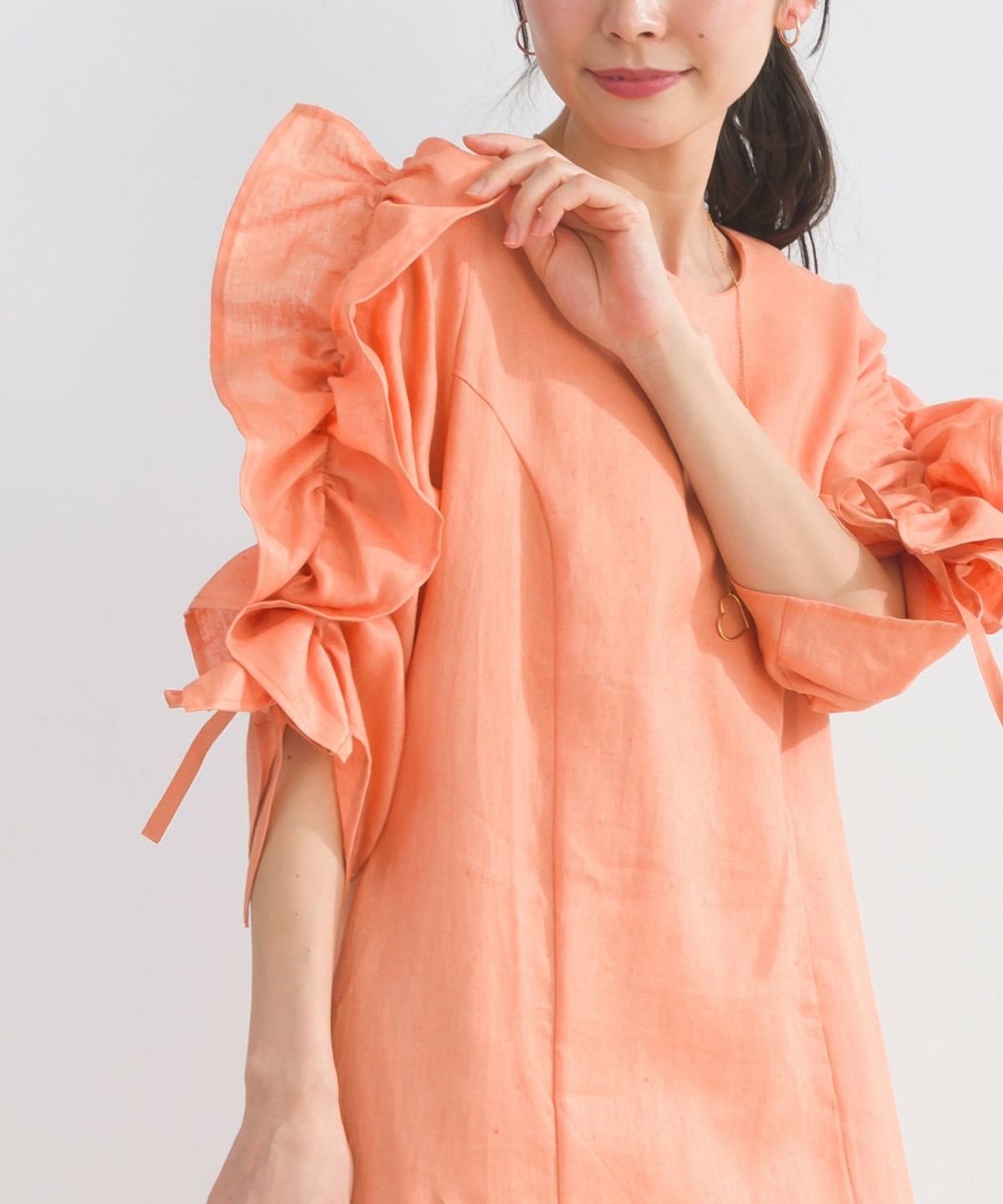 model：H153　着用サイズ：M　オレンジ