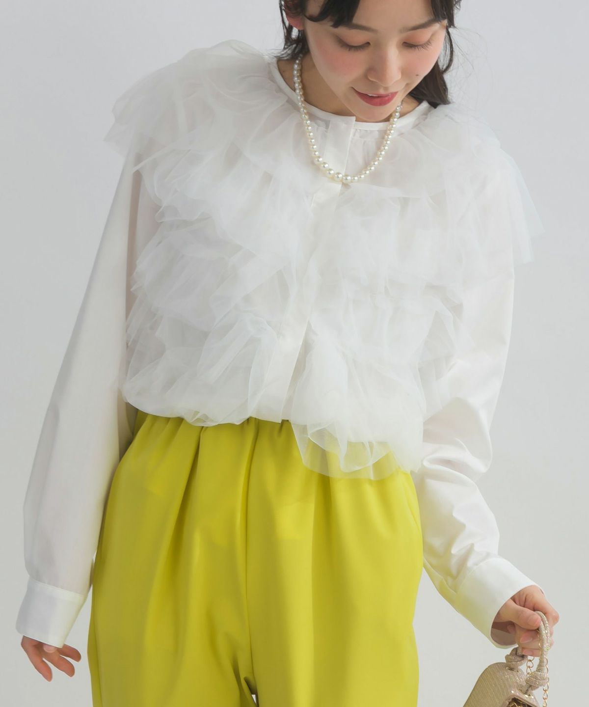 model：H153　着用サイズ：M　オフホワイト