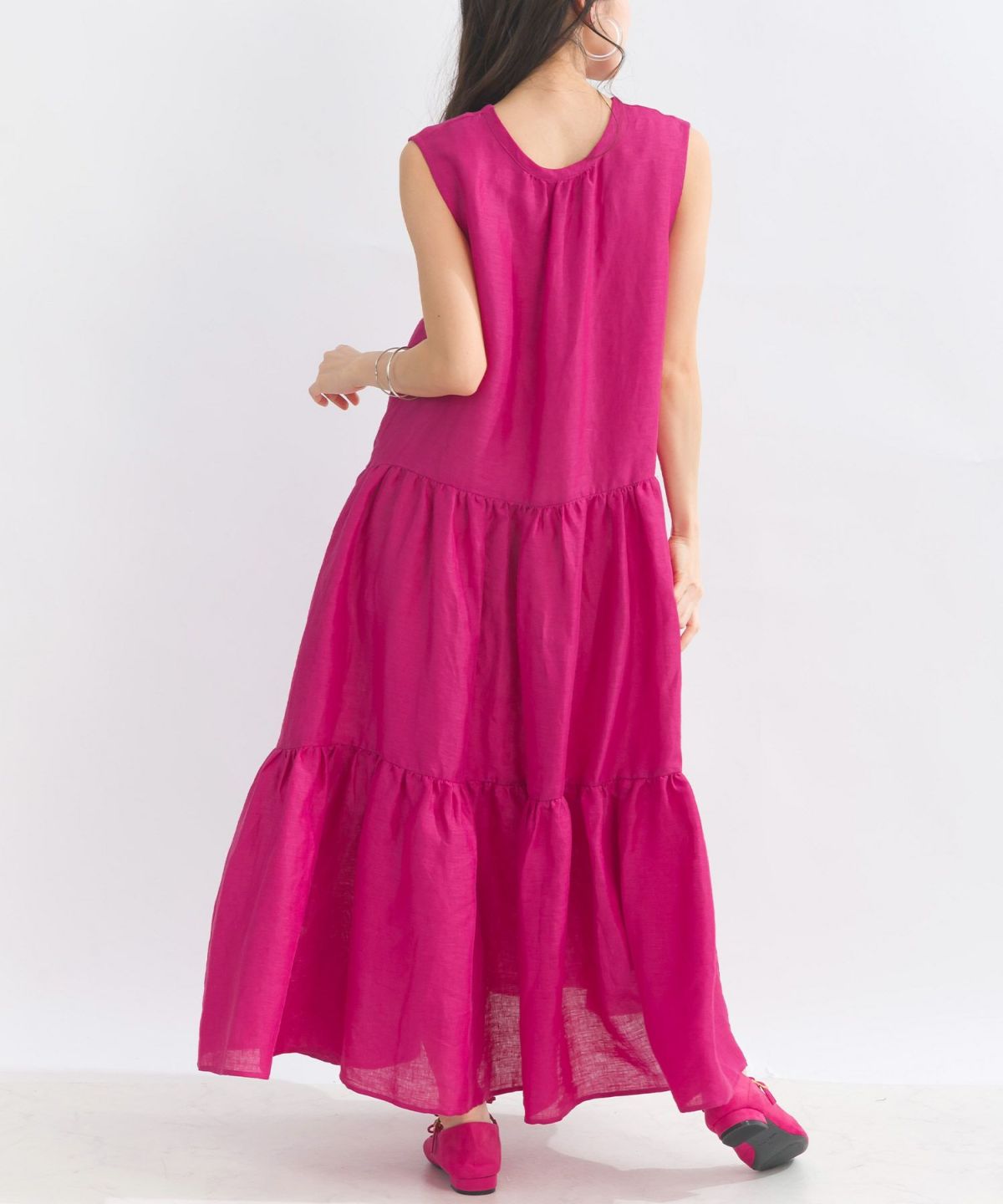 model：H153　着用サイズ：M　ピンク