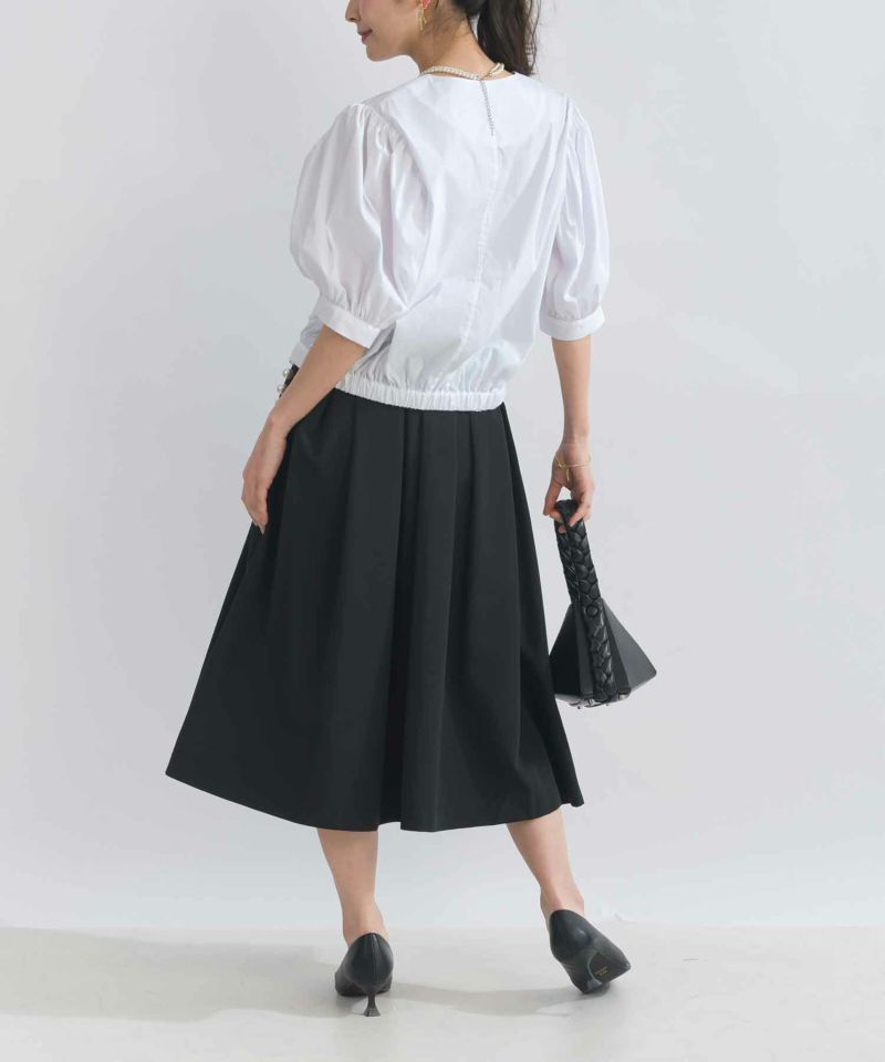 model：H153　着用サイズ：M　オフホワイト