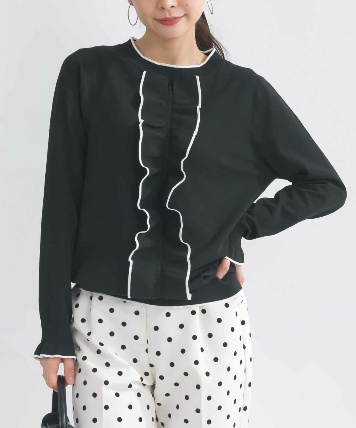 model：H153　着用サイズ：M　ブラック系その他（配色）