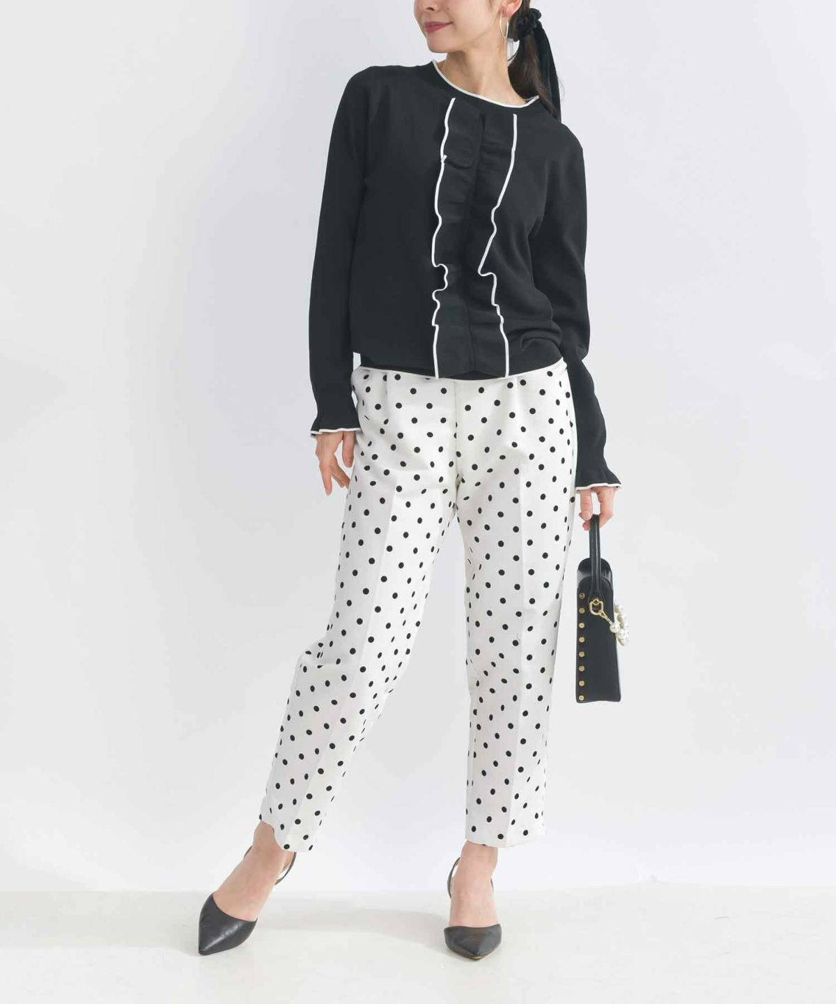 model：H153　着用サイズ：M　ブラック系その他（配色）