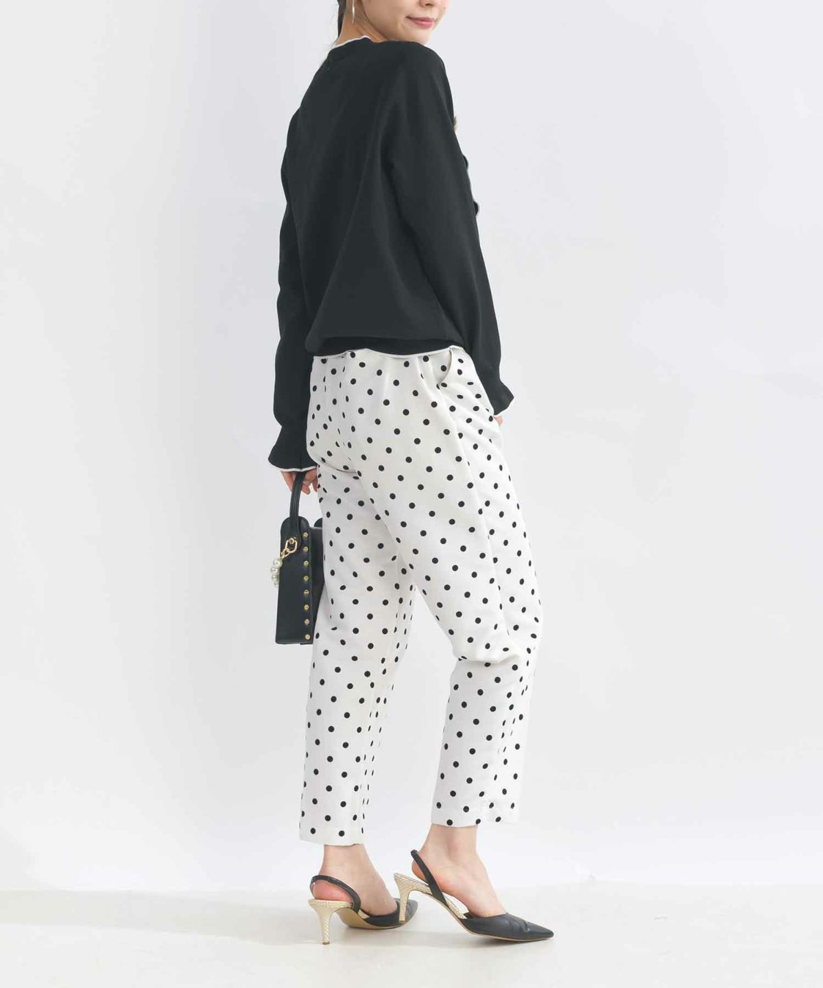 model：H153　着用サイズ：M　ブラック系その他（配色）