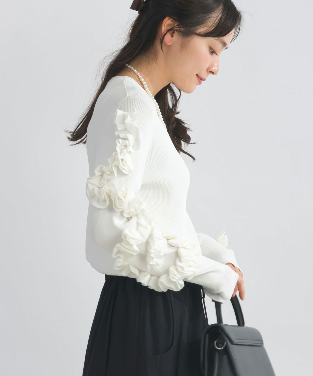 model：H153　着用サイズ：M　オフホワイト