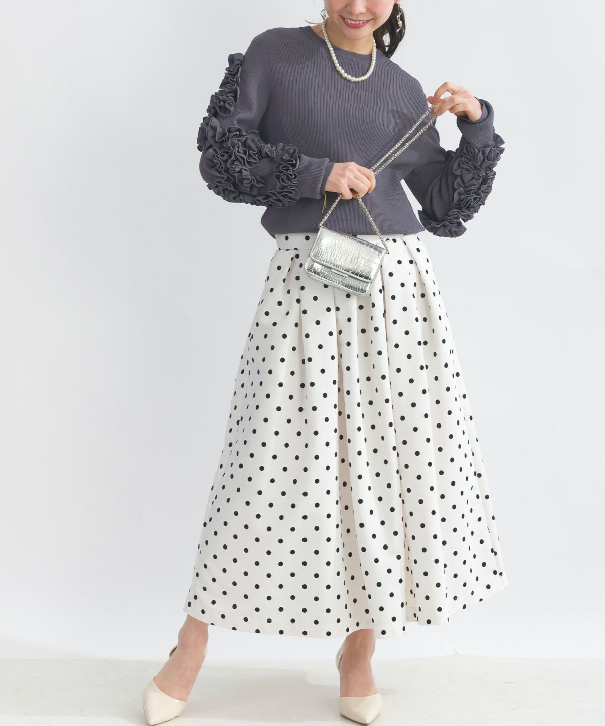 model：H153　着用サイズ：M　グレー