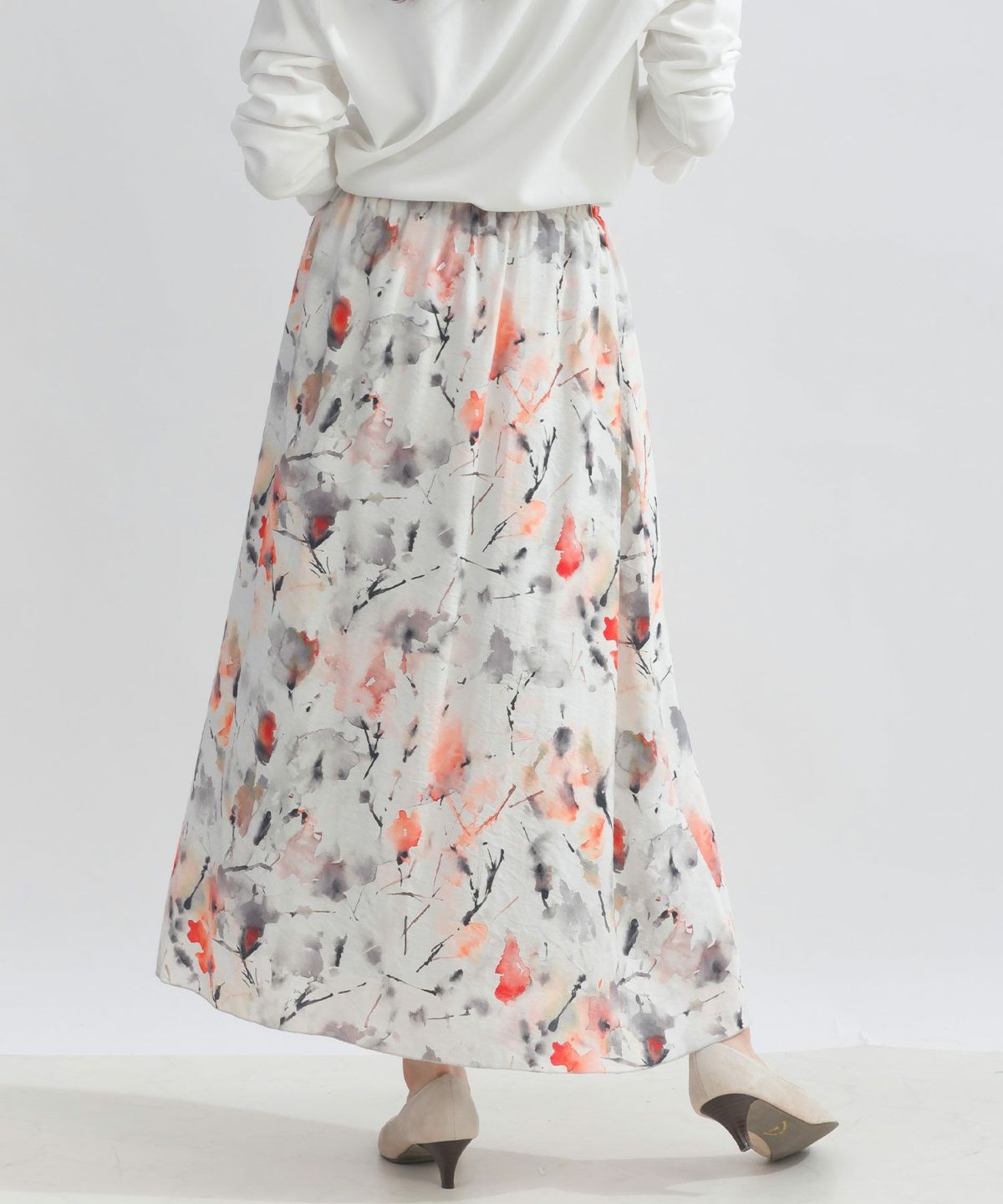 model：H153　着用サイズ：M　グレー