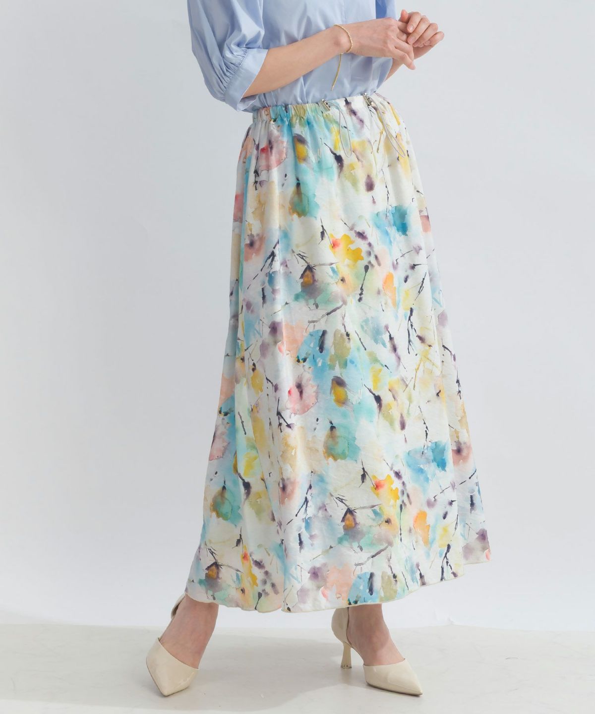 model：H153　着用サイズ：M　ブルー