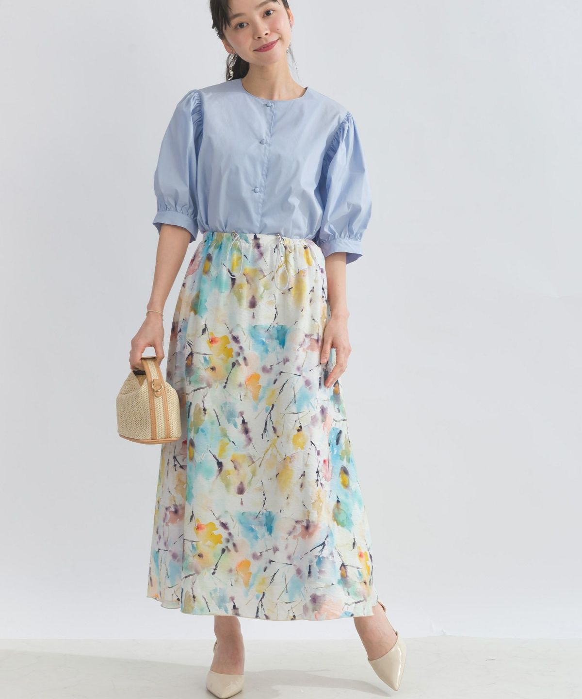 model：H153　着用サイズ：M　ブルー