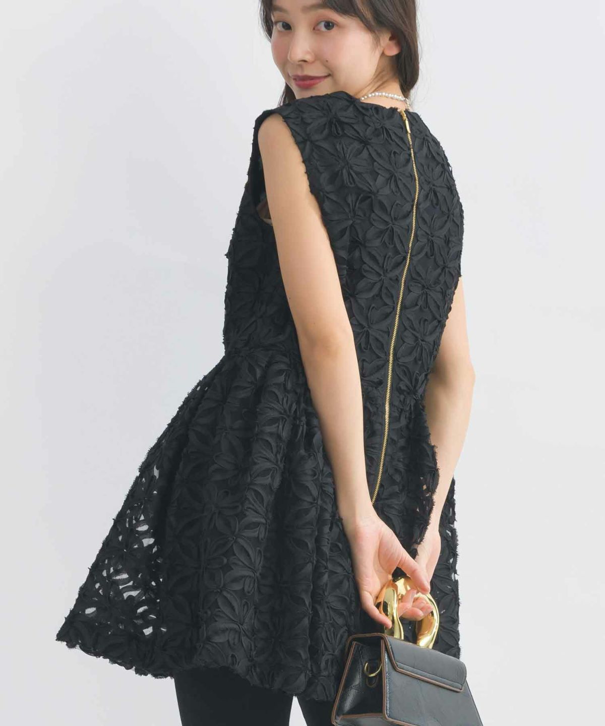 model：H153　着用サイズ：M