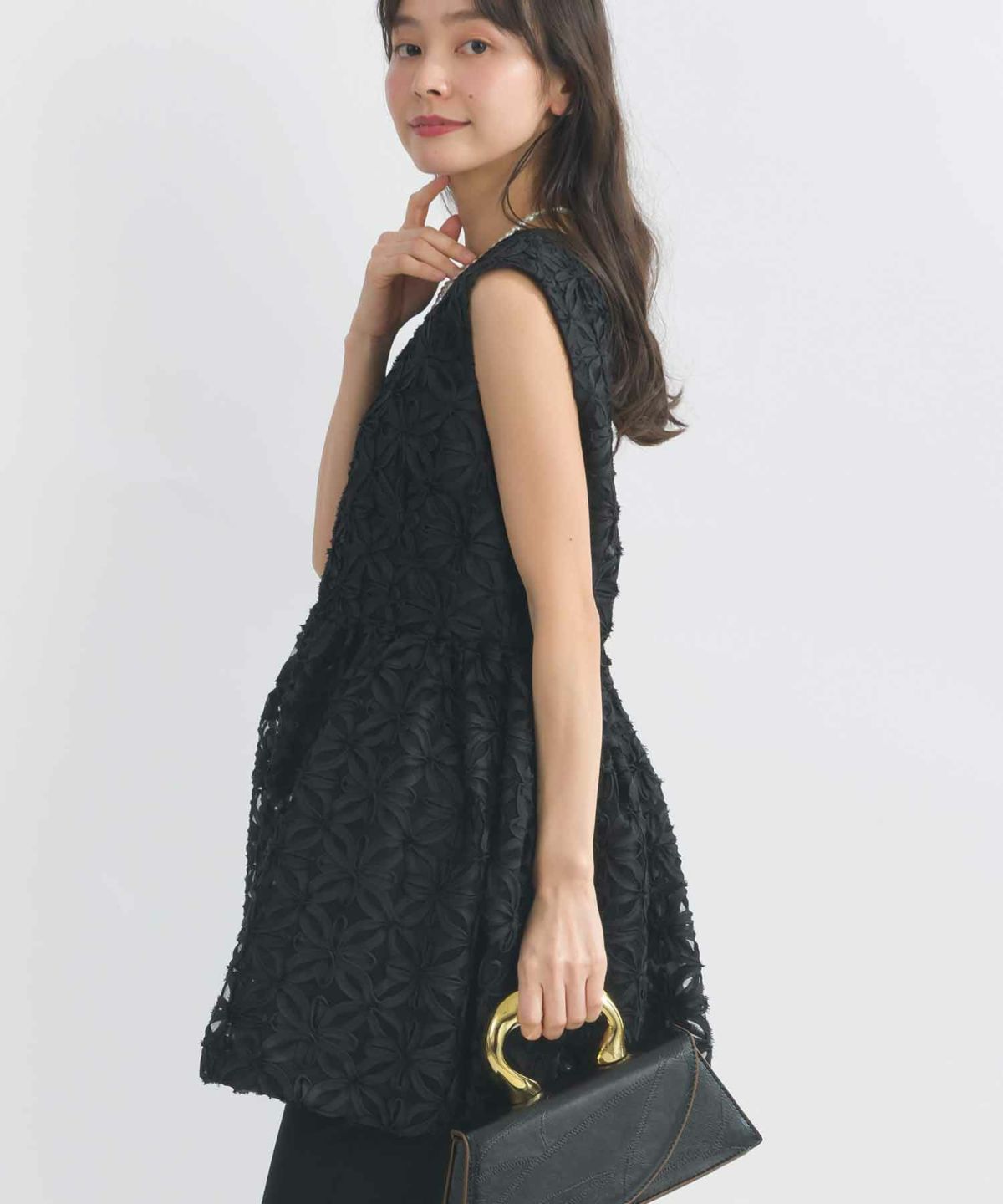 model：H153　着用サイズ：M