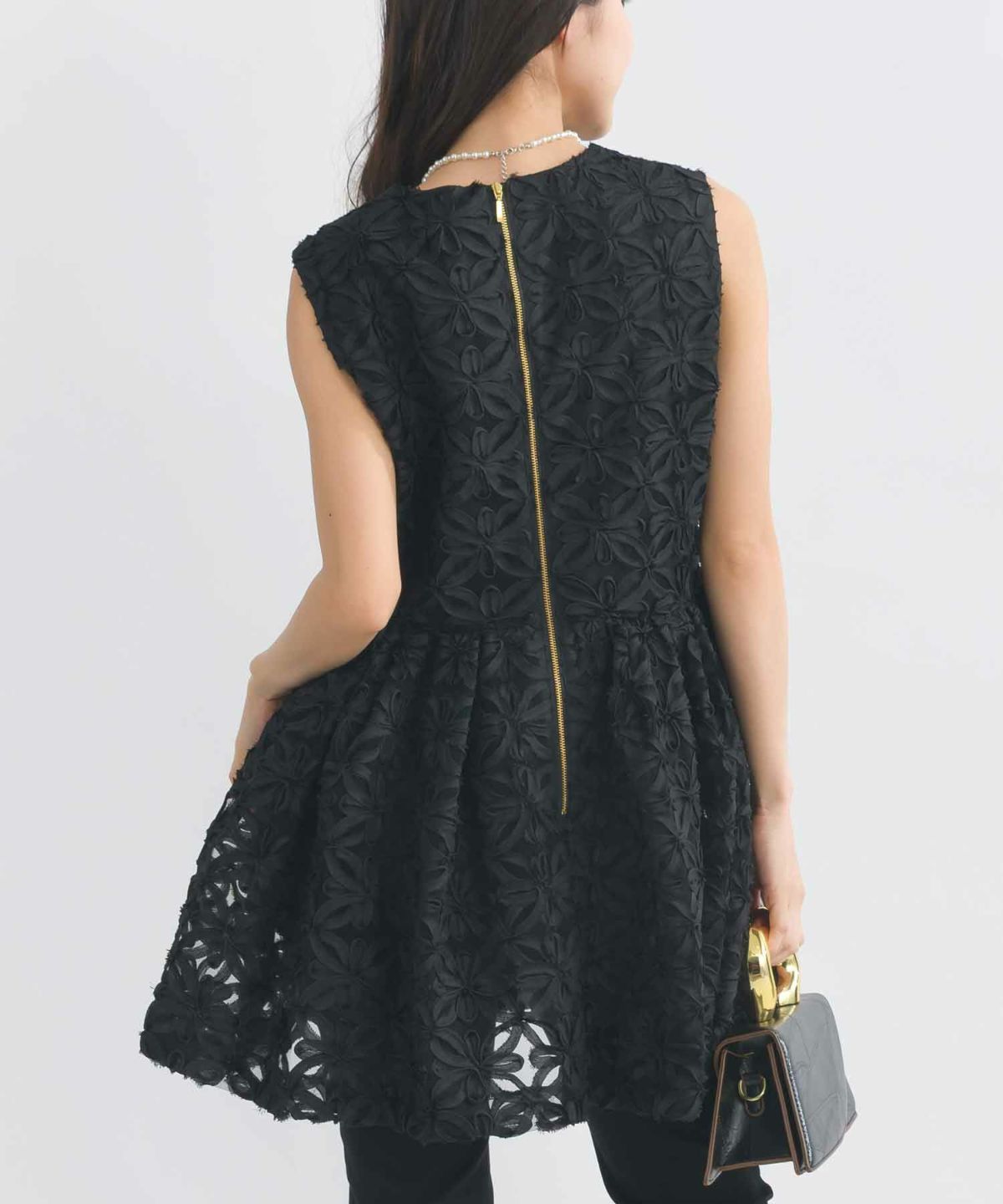 model：H153　着用サイズ：M