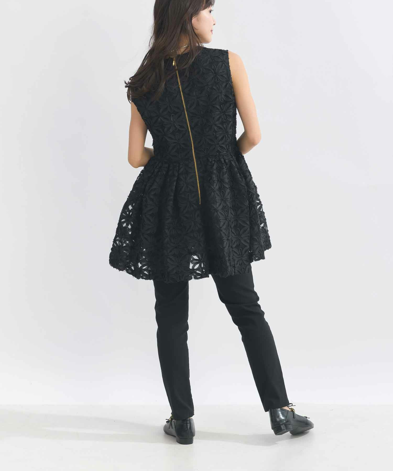 model：H153　着用サイズ：M