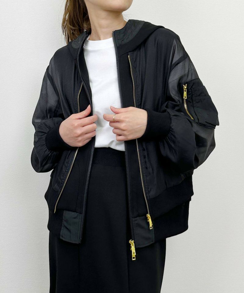 model：H164　着用サイズ：M ブラック（セットアップで）