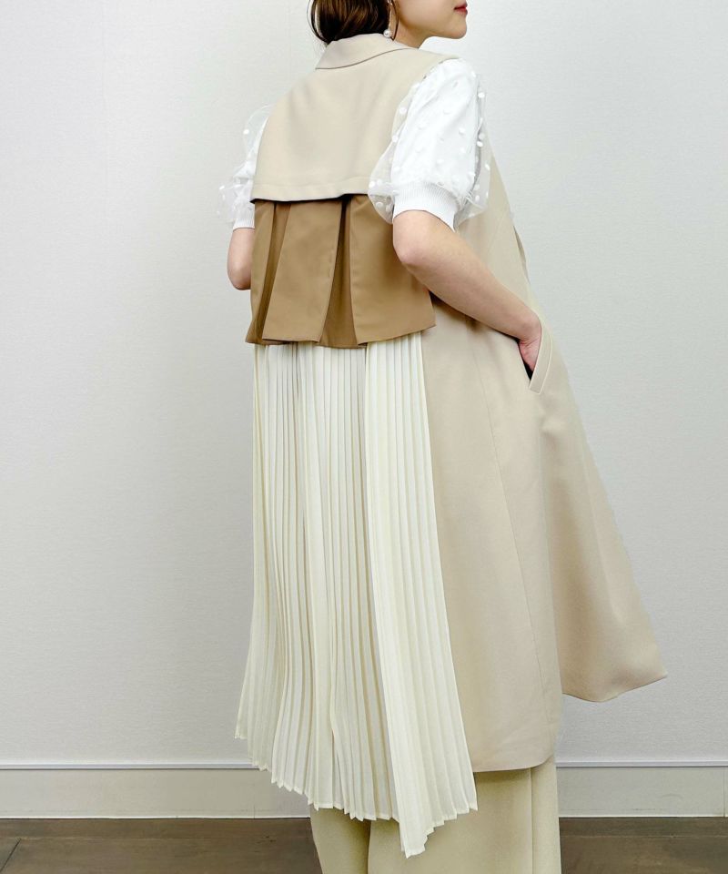 model：H164　着用サイズ：M　アイボリー