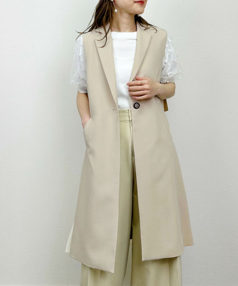 model：H164　着用サイズ：M　アイボリー