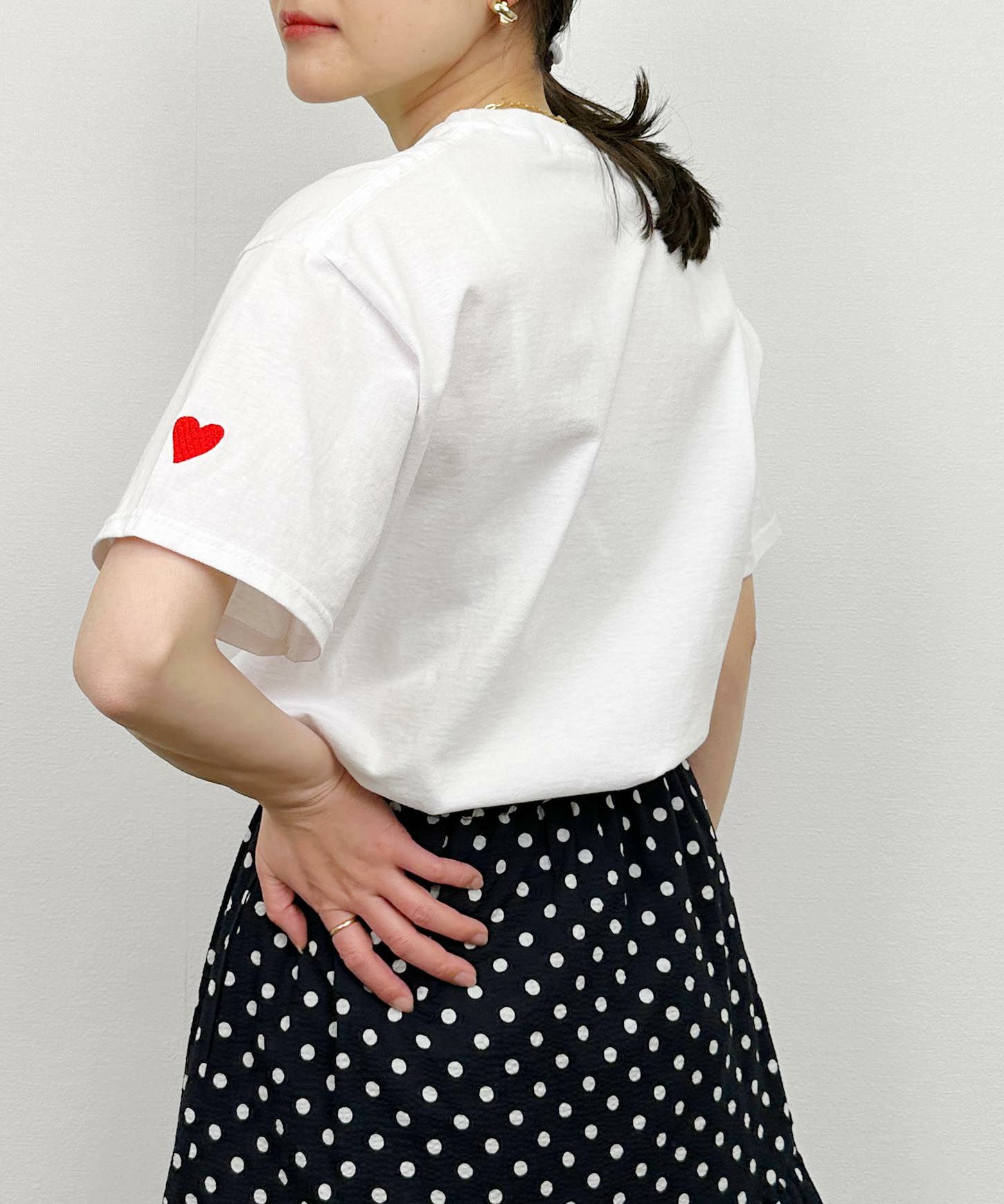 model：H164　着用サイズ：M　Super Premium Tshirt
