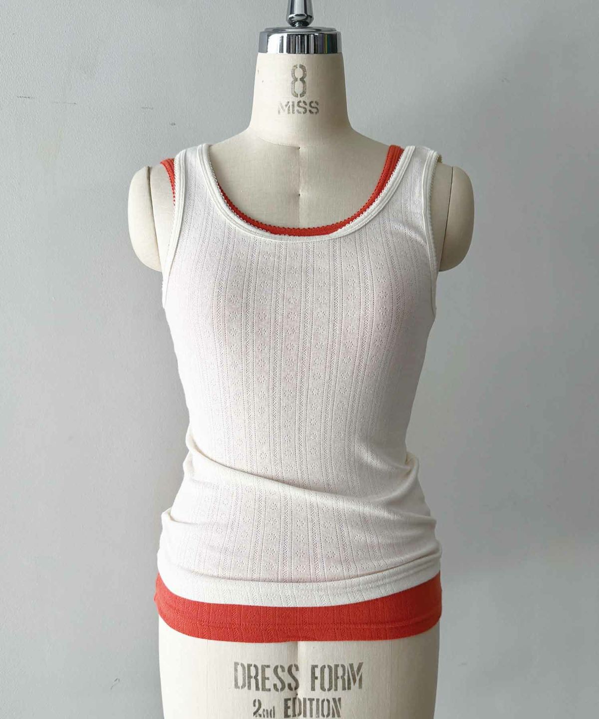 アイレットタンクトップ　着用トルソーサイズ　B:82.5cm W59cm H89.5cm