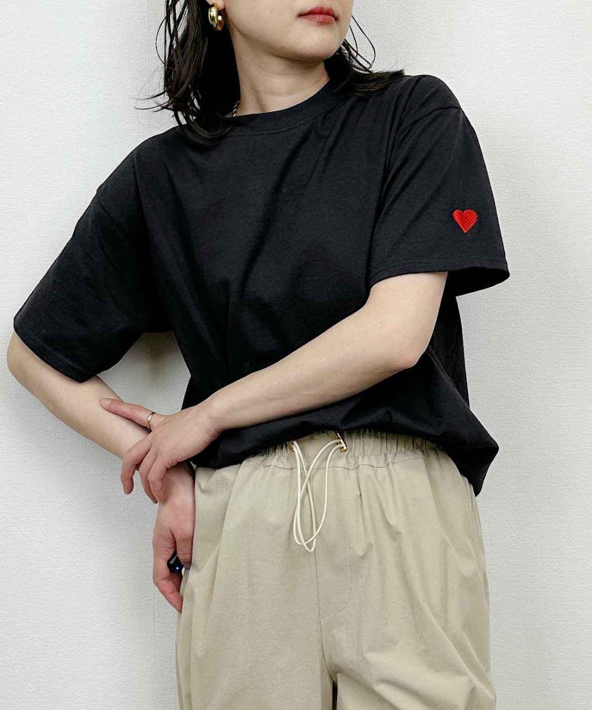 model：H164　着用サイズ：M　Super Premium Tshirt