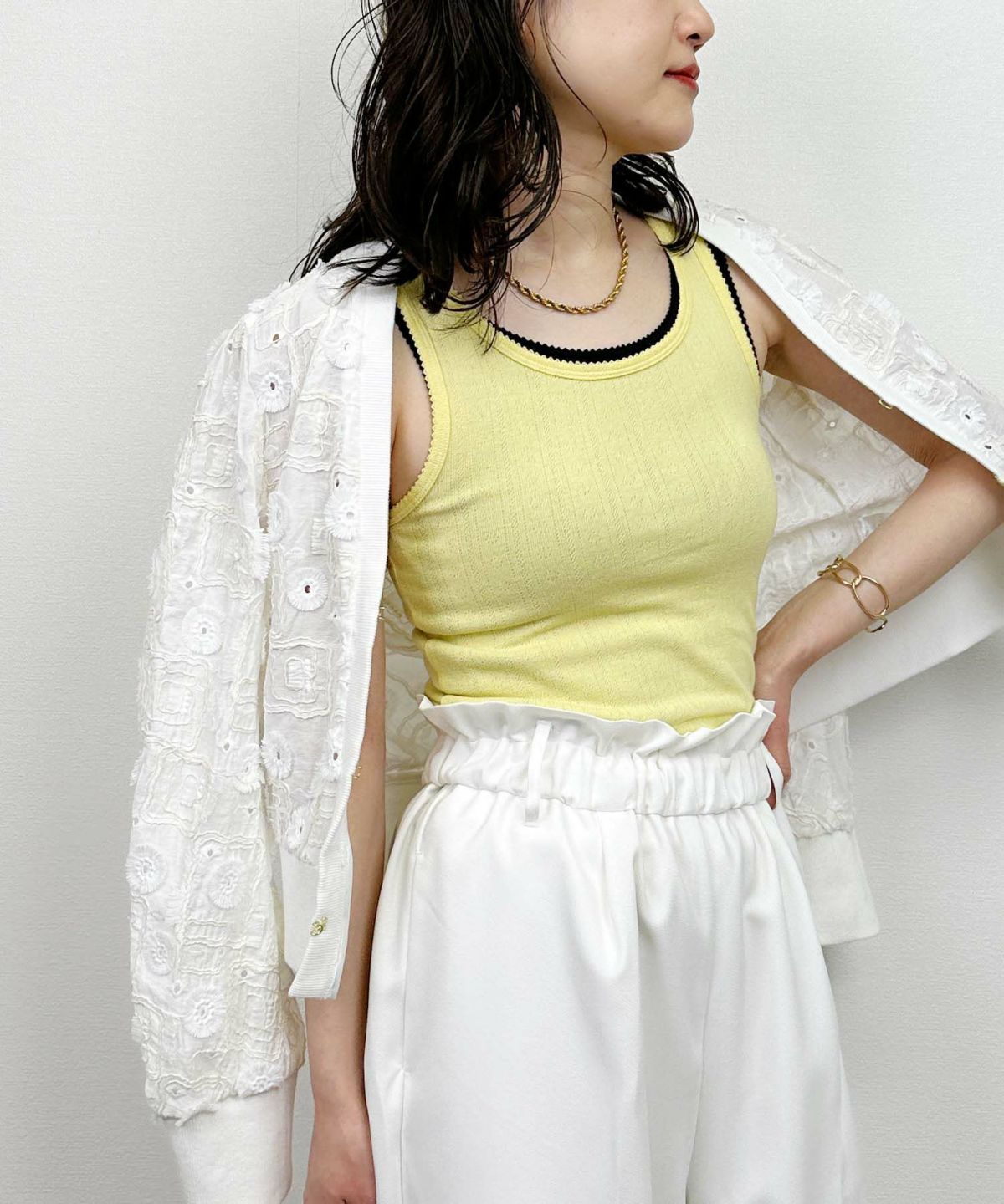 model：H164　着用サイズ：M　アイレットタンクトップ①下 ②上