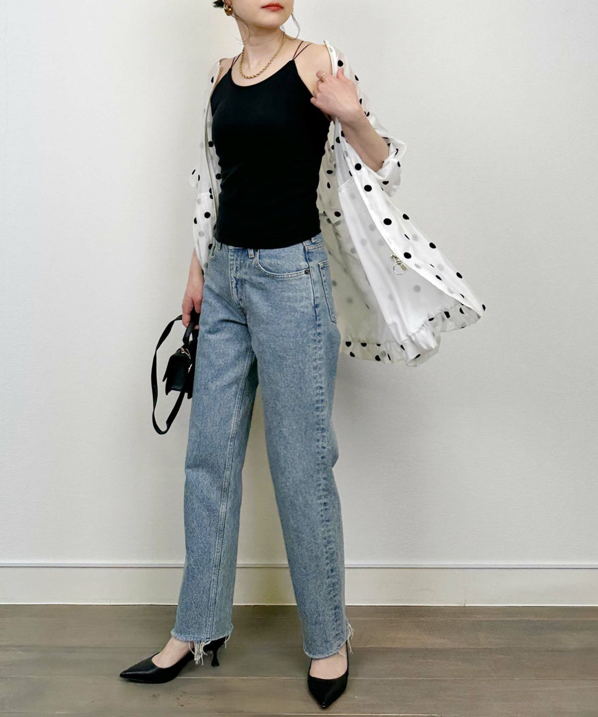 model：H164　着用サイズ：M　カップ付き丸編みキャミソール