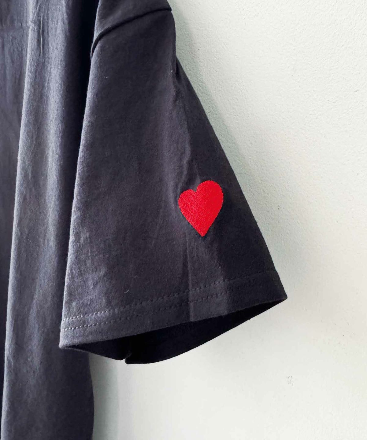 Super Premium Tshirt　ハート刺繍