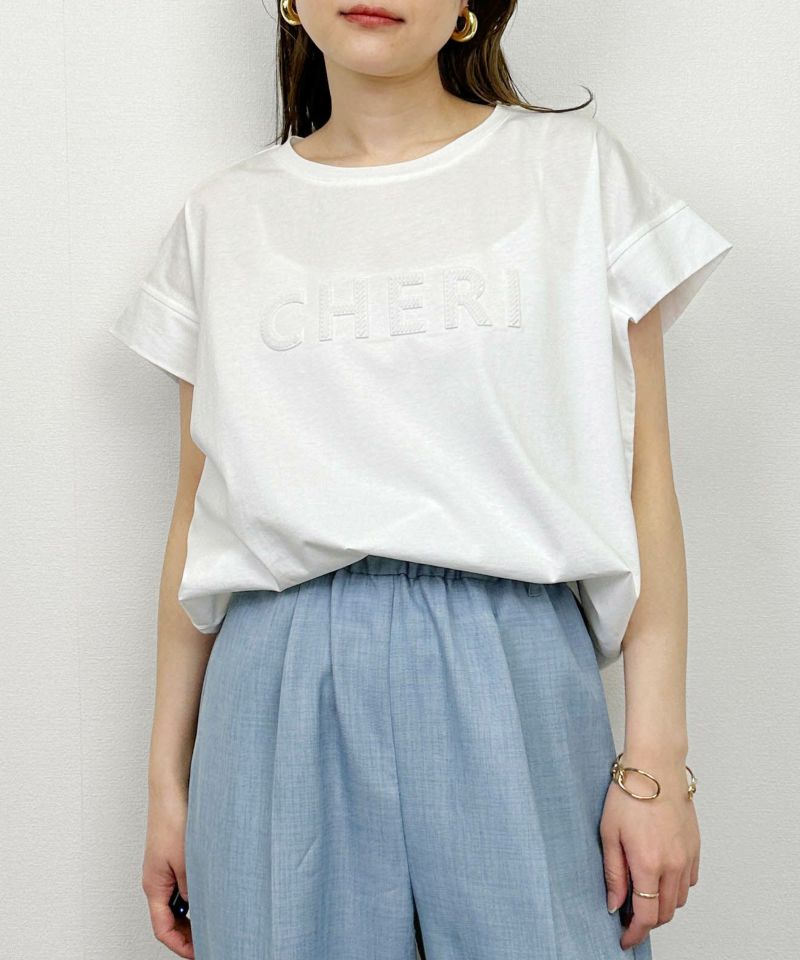 model：H164　着用サイズ：M　オフホワイト