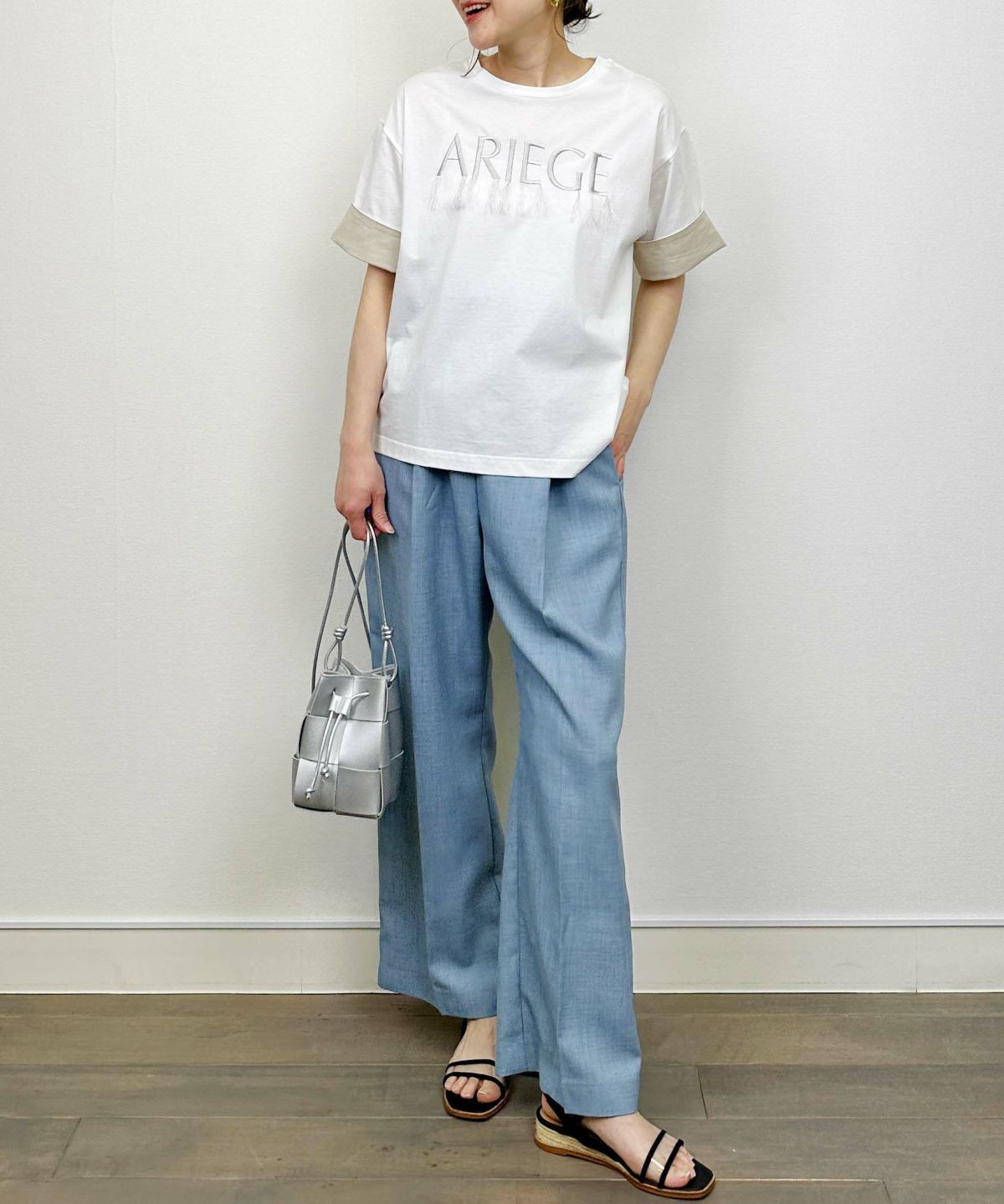 model：H164　着用サイズ：M　ホワイト系その他