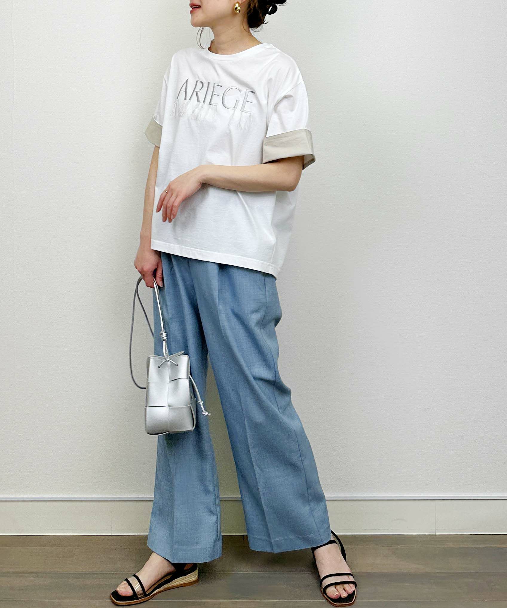 model：H164　着用サイズ：M　ホワイト系その他
