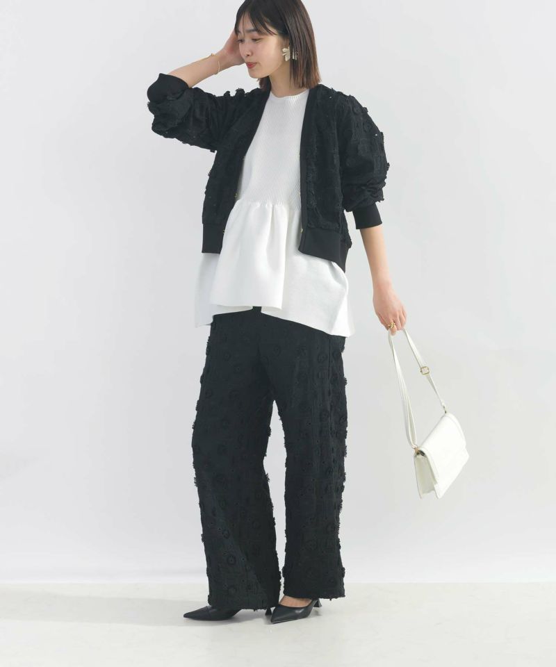 model：H162　着用サイズ：M　オフホワイト