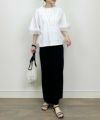 model：H164　着用サイズ：M　オフホワイト