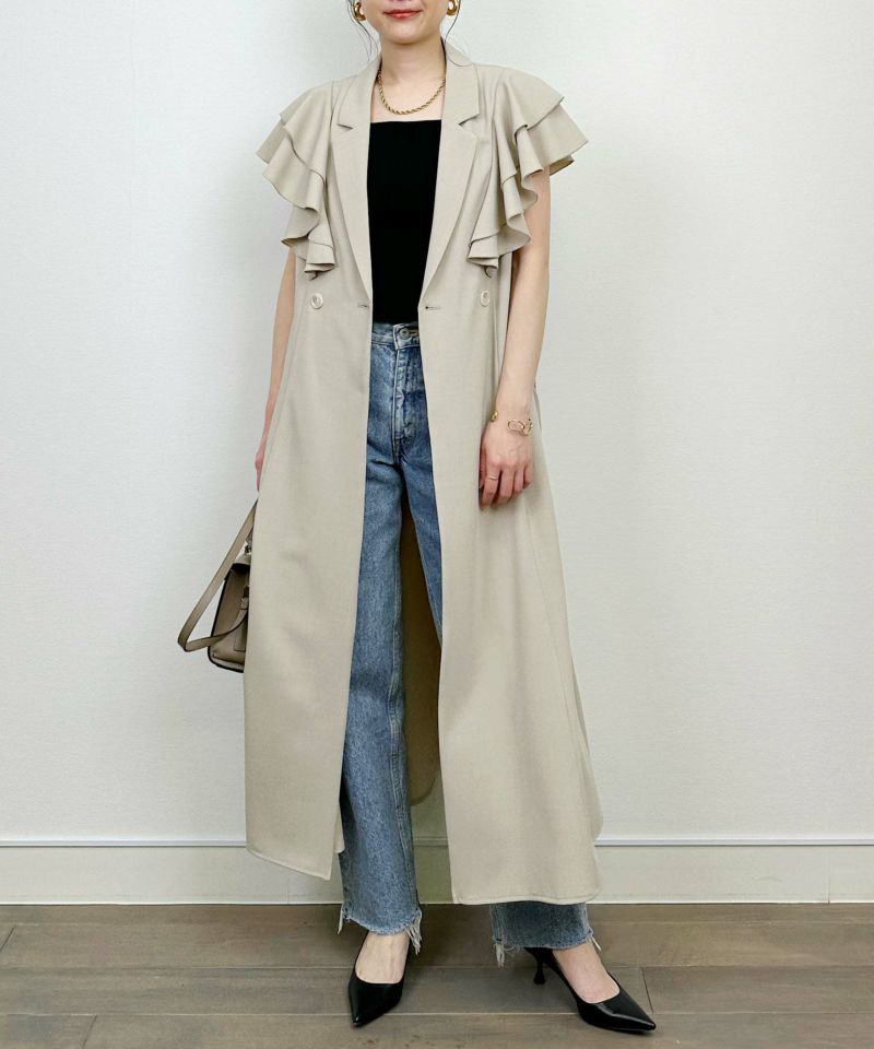 model：H164　着用サイズ：M　ベージュ
