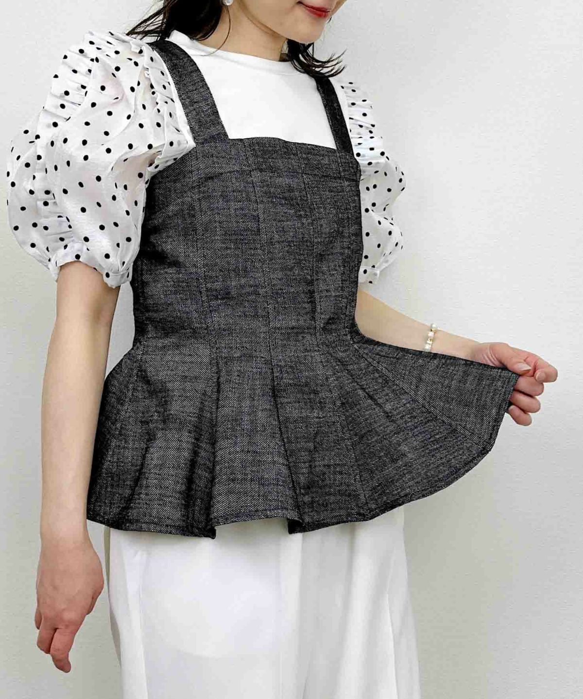 model：H164　着用サイズ：M　ブラック