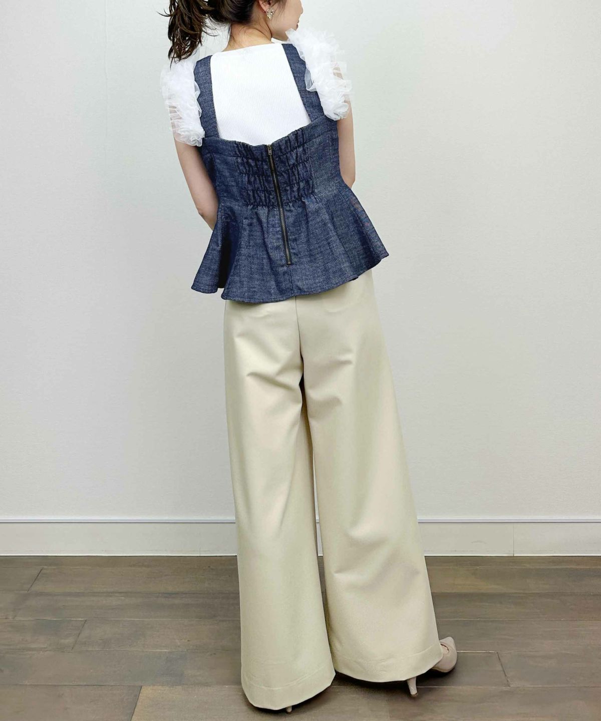 model：H164　着用サイズ：M　ブルー