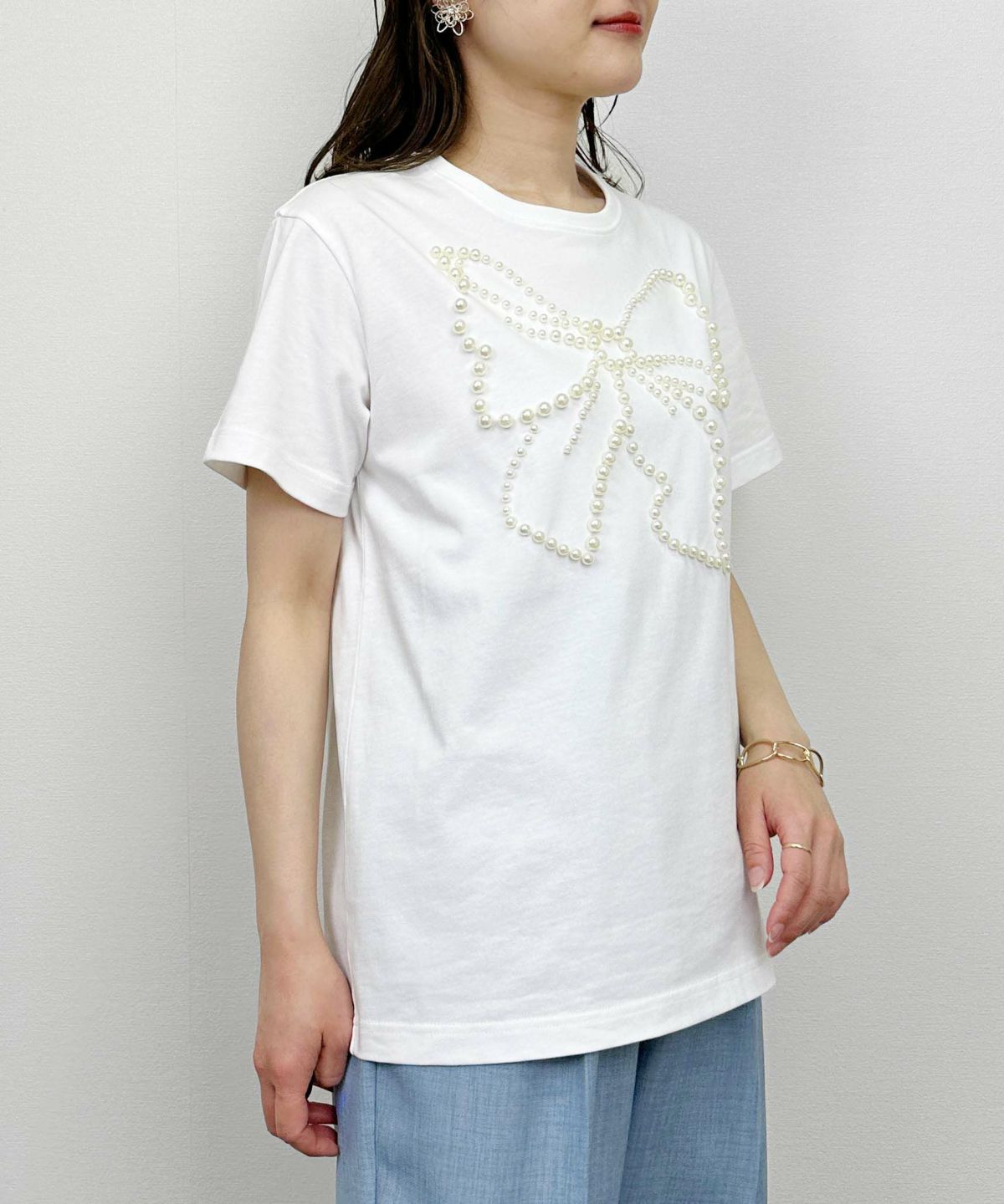 model：H164　着用サイズ：M　オフホワイト