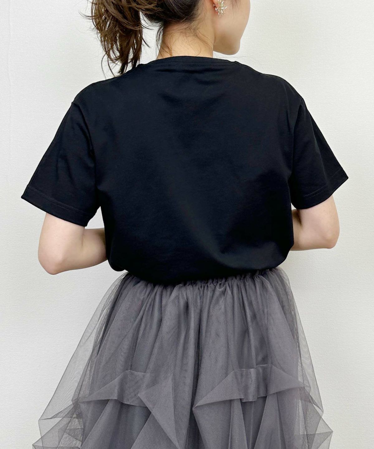 model：H164　着用サイズ：M　ブラック