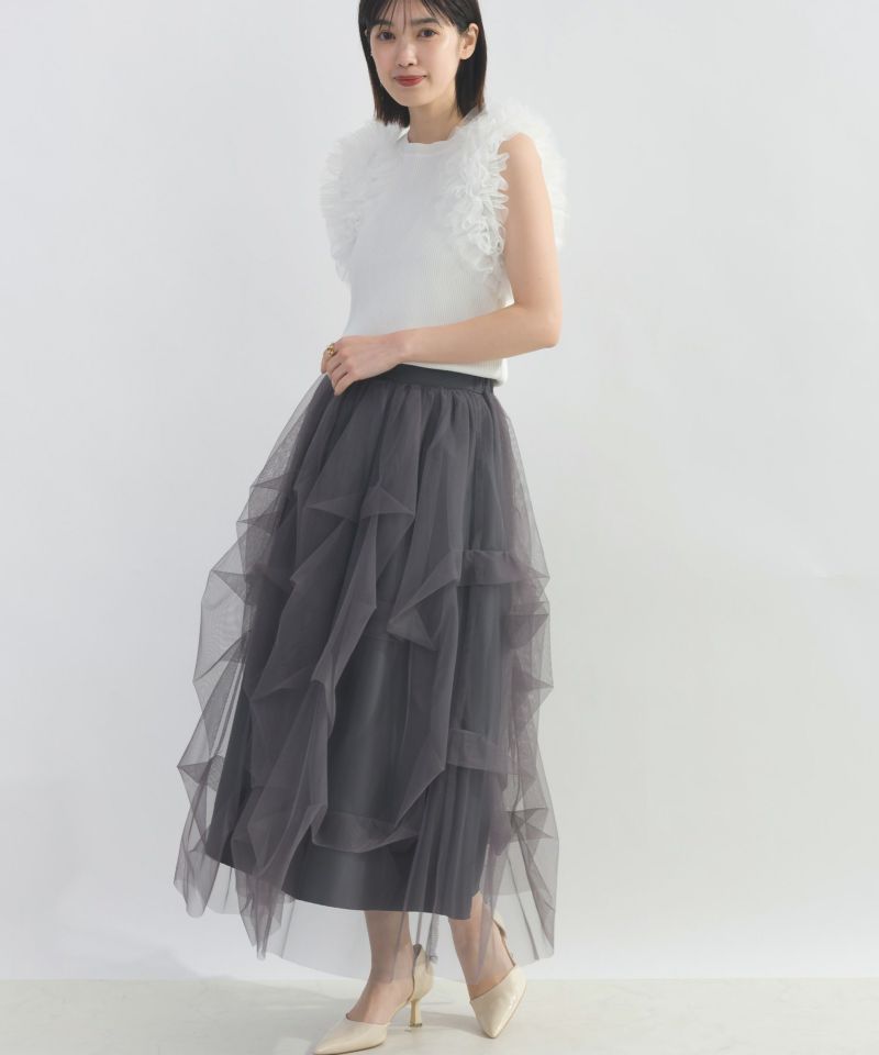 model：H162　着用サイズ：M　オフホワイト