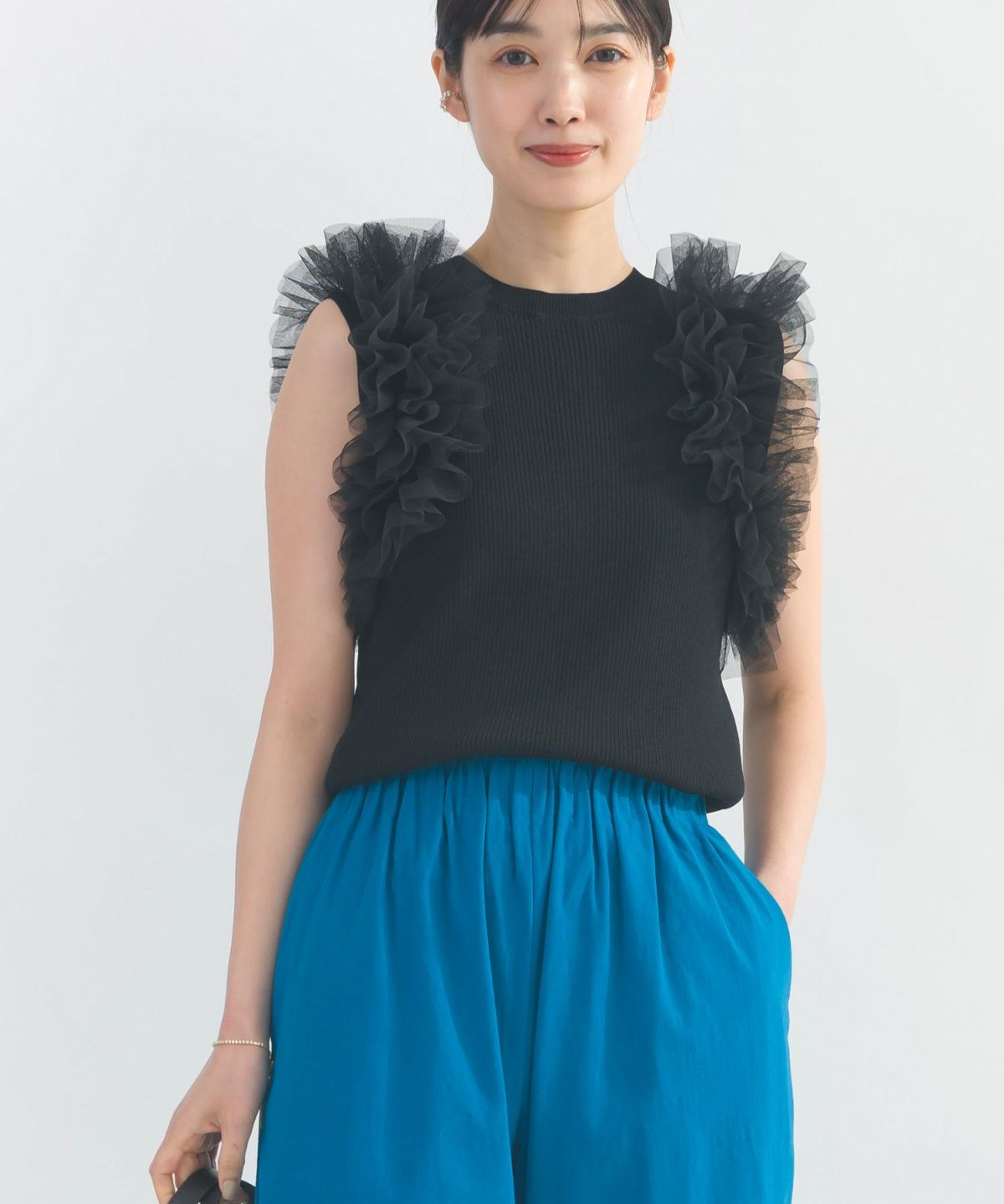 model：H164　着用サイズ：M　ブラック