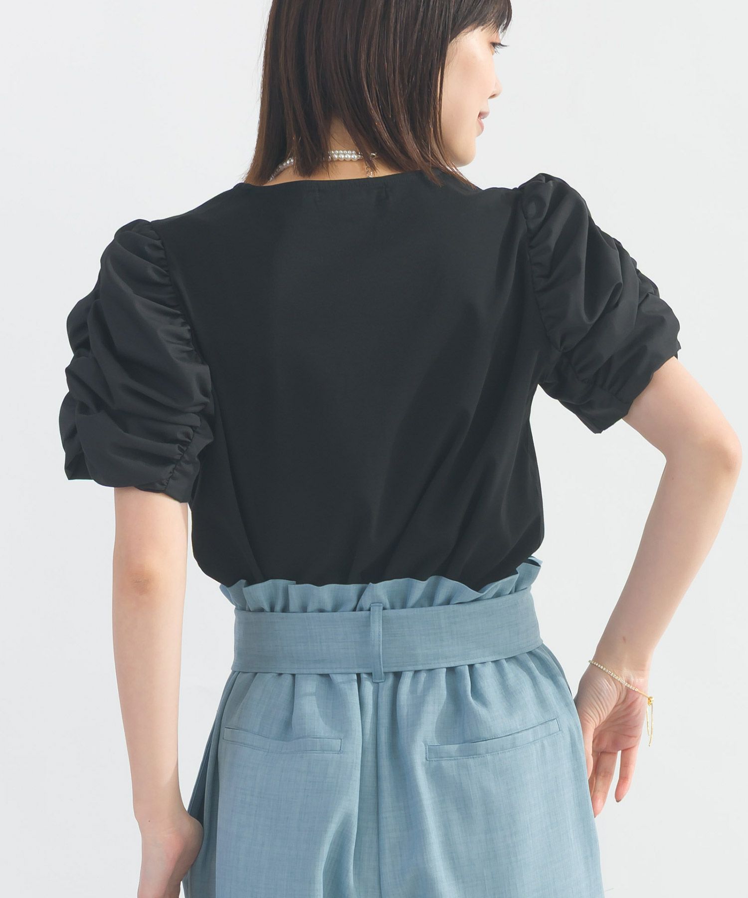 model：H162　着用サイズ：M　ブラック