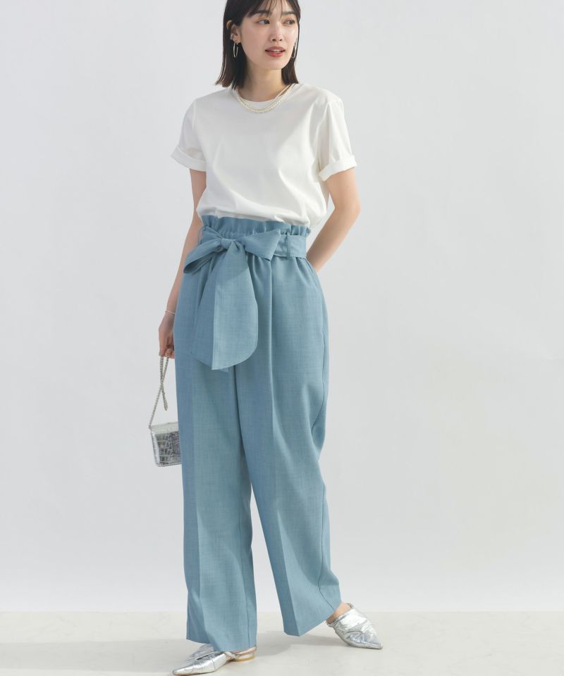 model：H162　着用サイズ：M　オフホワイト